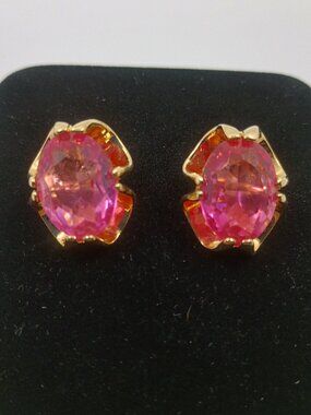 Vintage Pink Sapphire Open Back Ruffled Setting Gold Tone Clip Earrings